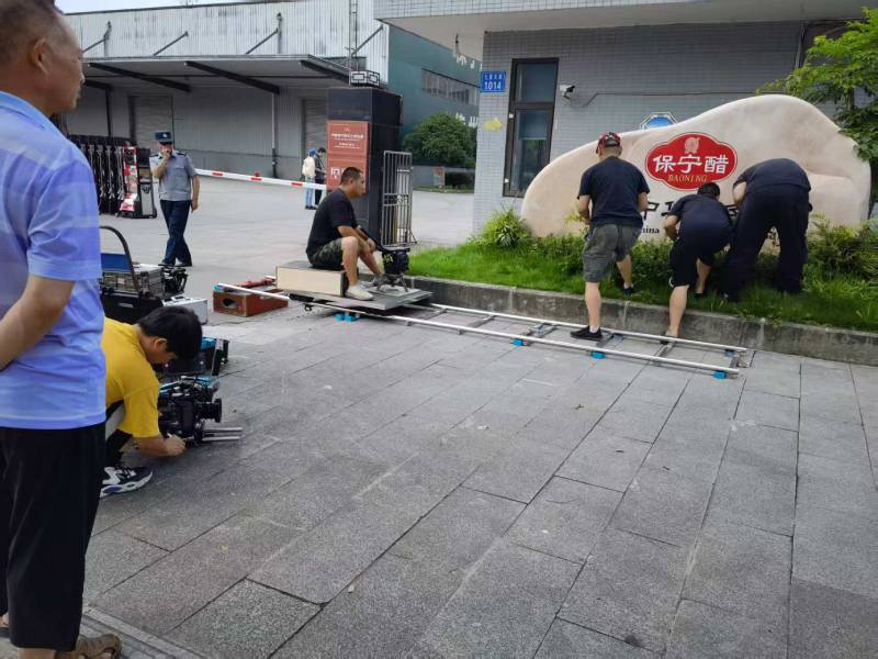 文圣区广告片拍摄公司核心优势：全流程服务，让品牌广告片省心更出彩